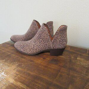 Lucky Brand Women's 7.5 M Natural Multi Cheetah Print Slip On Ankle Booties